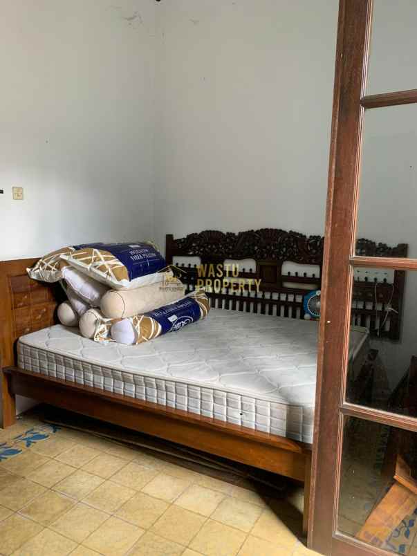 dijual rumah tritonirmolo kasihan