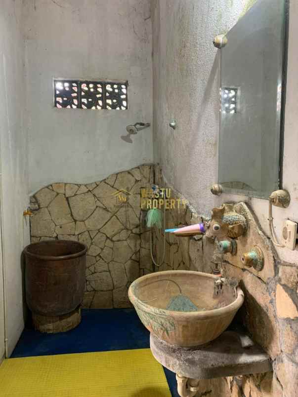 dijual rumah tritonirmolo kasihan