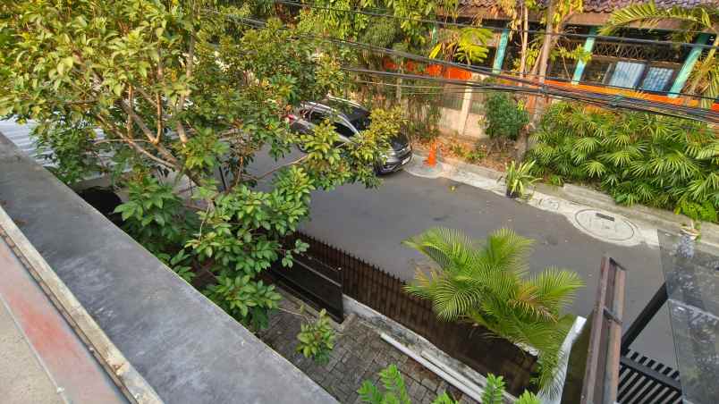 dijual rumah tua di cilandak area mpr cipete jaksel