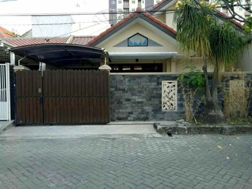 dijual rumah villa kalijudan