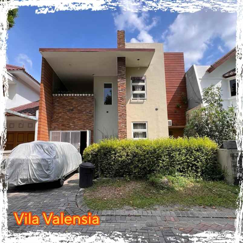 dijual rumah villa valensia