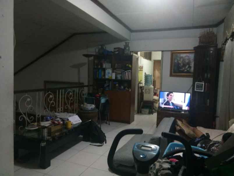 dijual rumah wijaya