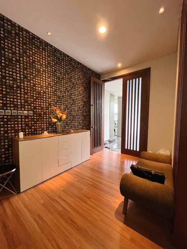 dijual rumah wisata bukit mas