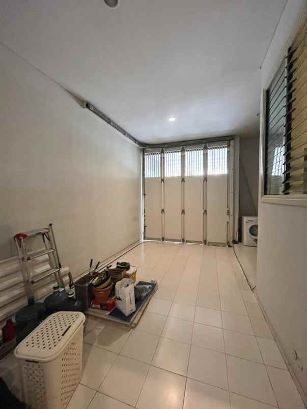 dijual rumah wisata bukit mas