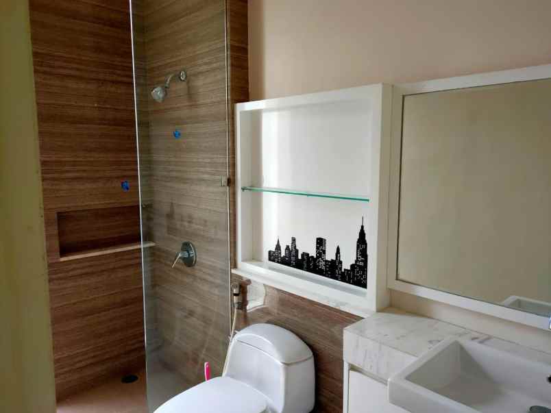 dijual rumah wisata bukit mas notredame