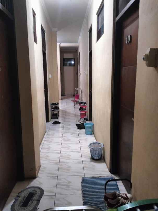 dijual runah kost full penghuni di tembalang