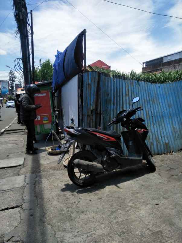 dijual tanah jalan gatot subroto