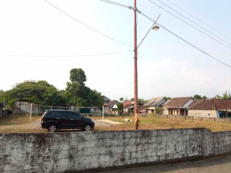 dijual tanah jalan kebonagung tlogoadi