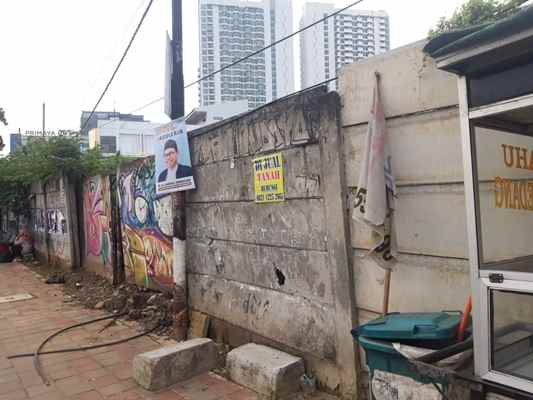 dijual tanah jalan raya serpong