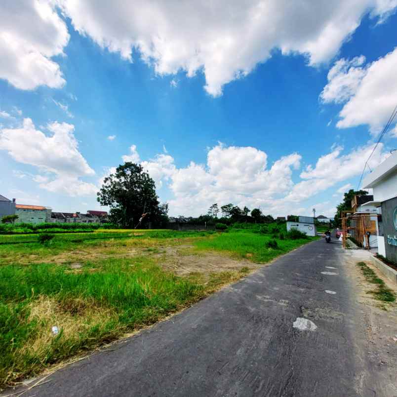 dijual tanah jl purwomartani kalasan