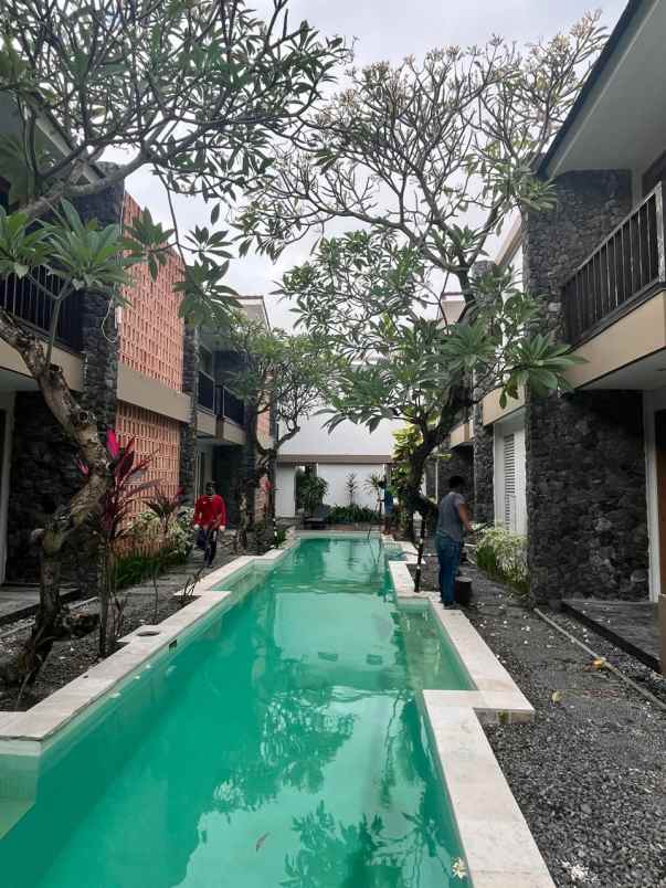dijual villa dewi saraswati