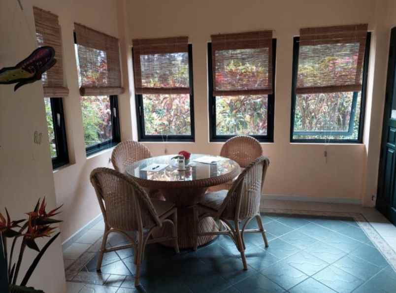 dijual villa di tlogomas malang dekat ub umm