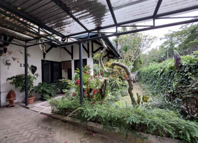 dijual villa di tlogomas malang dekat ub umm
