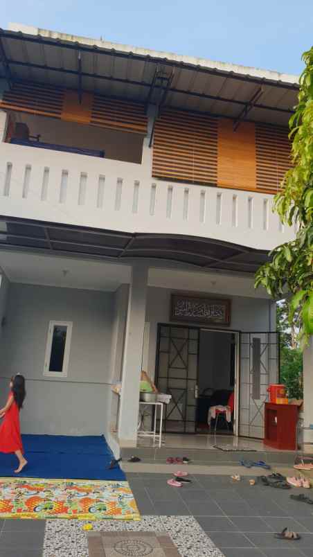 dijual villa ds ciherang satim