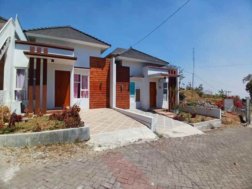 dijual villa pacet mojokerto jawa timur