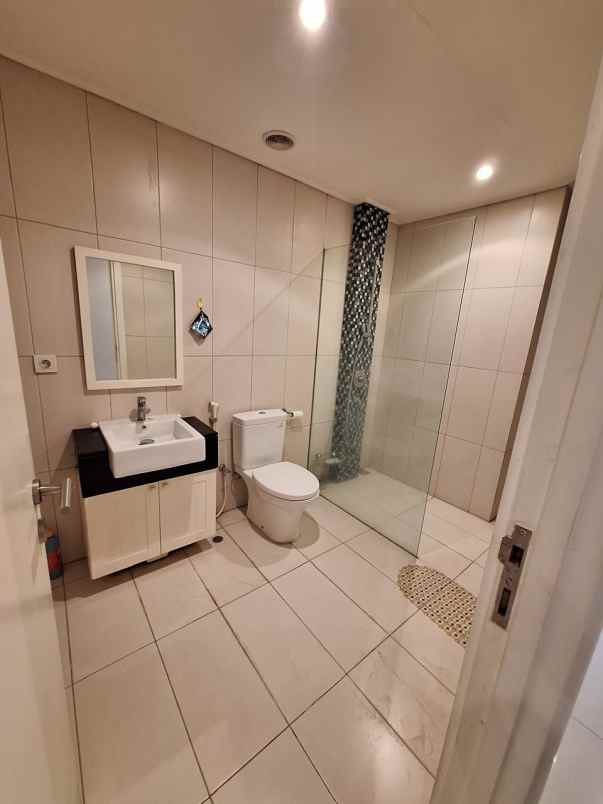 disewakan apartemen jalan mayjen sungkono