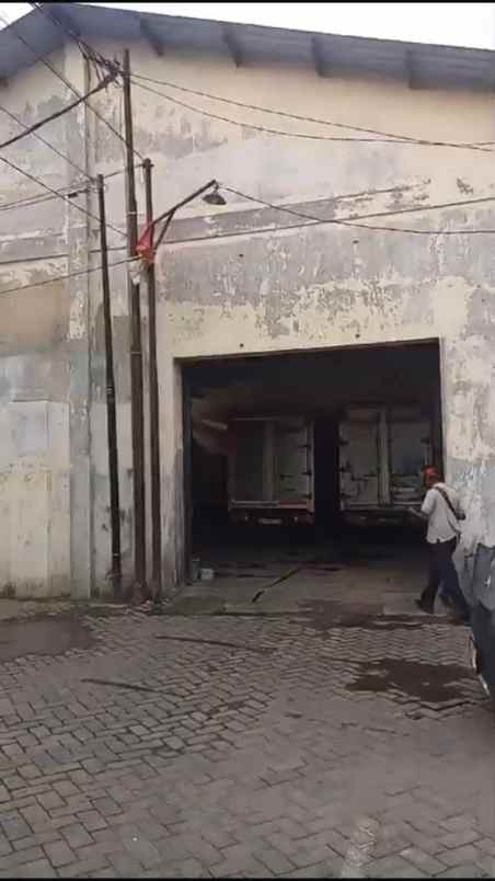 disewakan gudang siap pakai di madiun