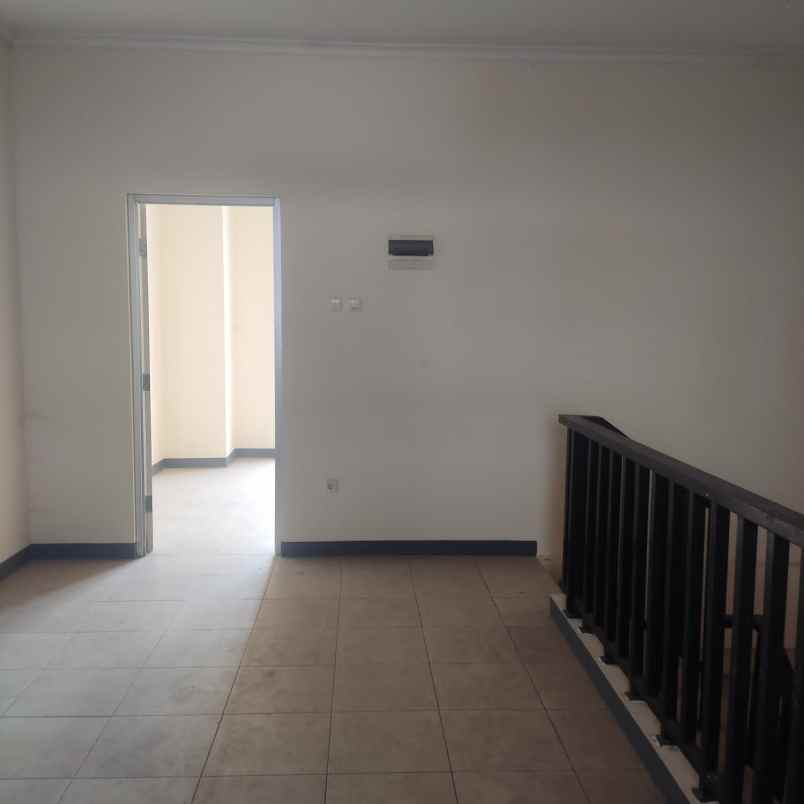 disewakan ruko gudang kantor asia tropis harapan indah
