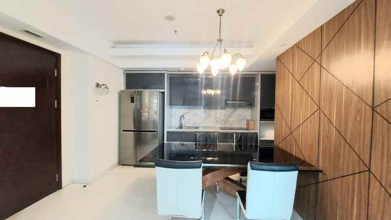 disewakan rumah apt the kensington kelapa