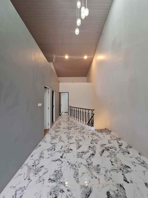 disewakan rumah baru renovasi dalam komplek siap huni