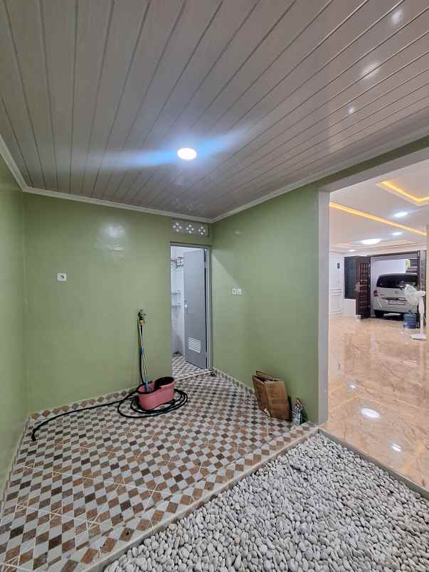 disewakan rumah baru renovasi dalam komplek siap huni