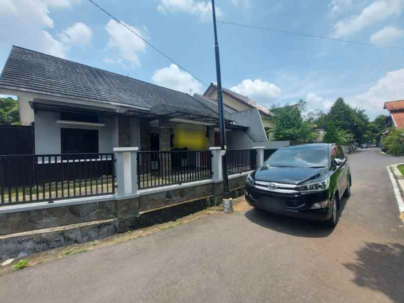 disewakan rumah luas di karangrejo banyumanik semarang