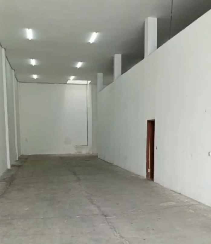 disewakan rumah raya kenjeran