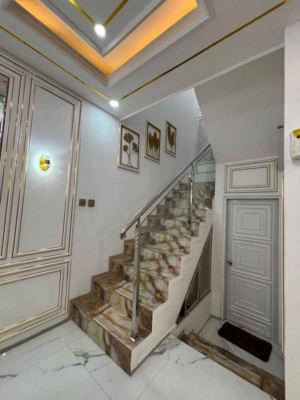 disewakan rumah sukahati cibinong