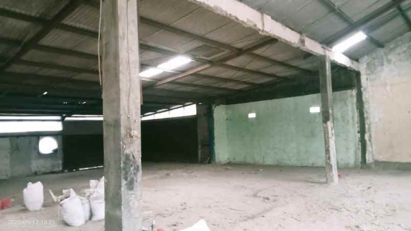 disewakan workshop 802 kota bekasi