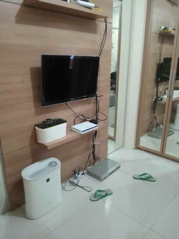 furnish apartment green pramuka city dijual