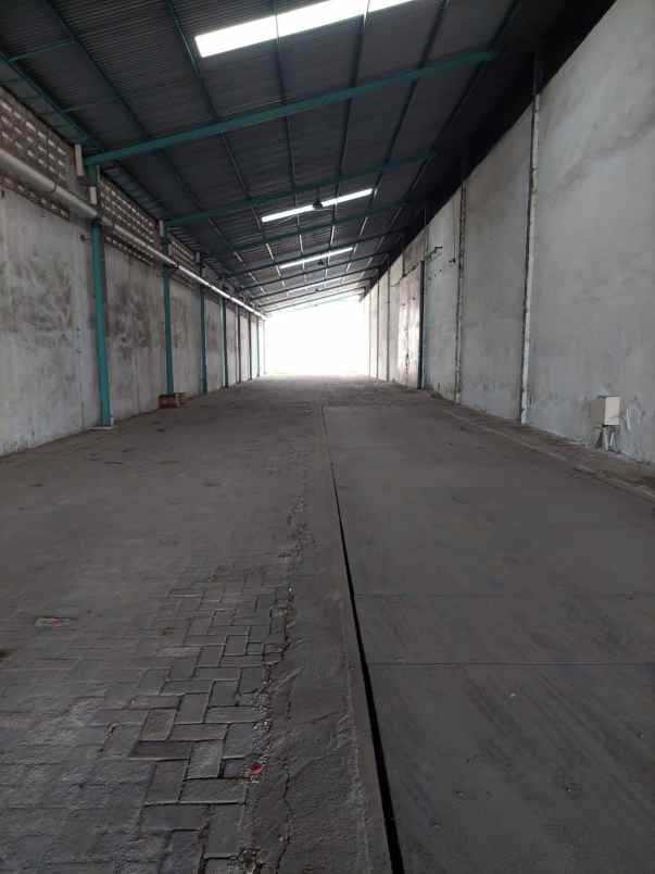 gudang margomulyo permai surabaya siap pakai