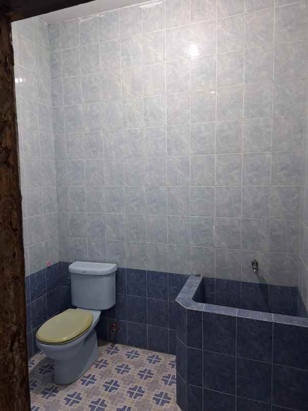 gudang siap pakai jejer 2 di medokan asri