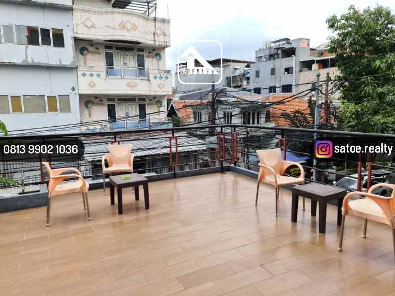 hotel 50 kamar omzet bagus di cideng jakarta pusat