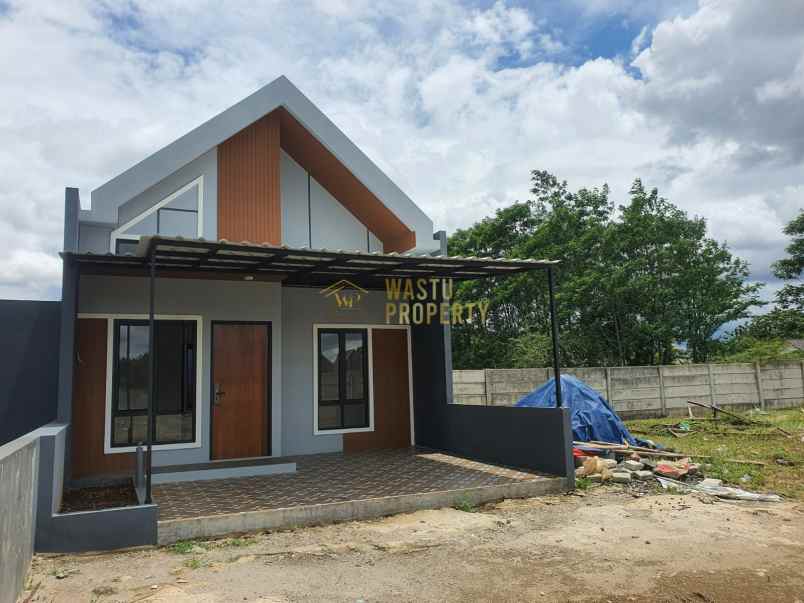 hunian modern view gunung di cibinong