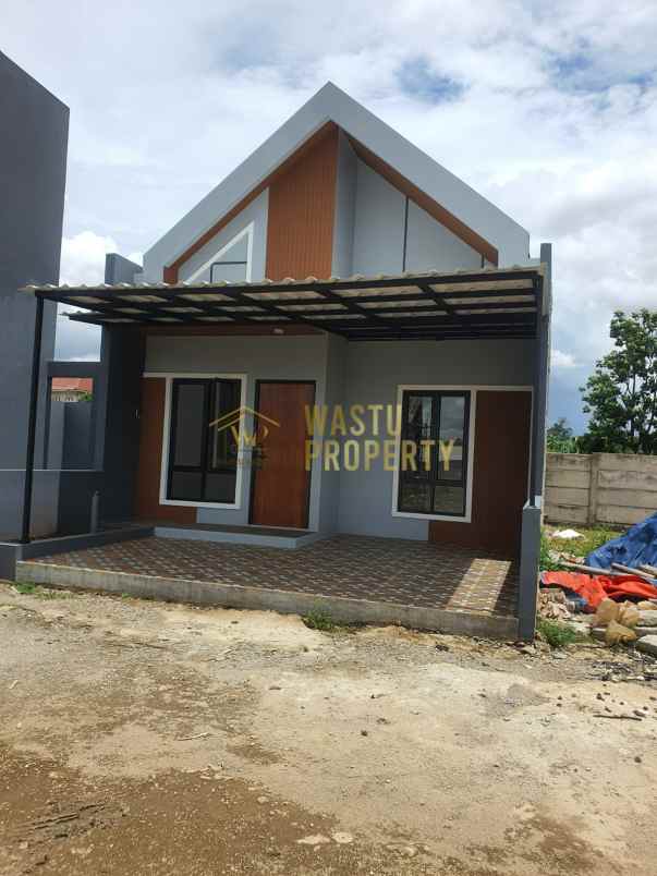 hunian modern view gunung di cibinong