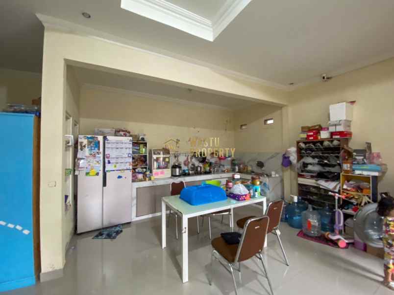 hunian strategis 2 lantai dekat jalan kaliurang km 10