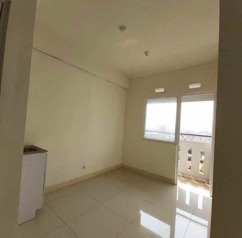 jual apartemen 2 kamar kosongan di green pramuka city