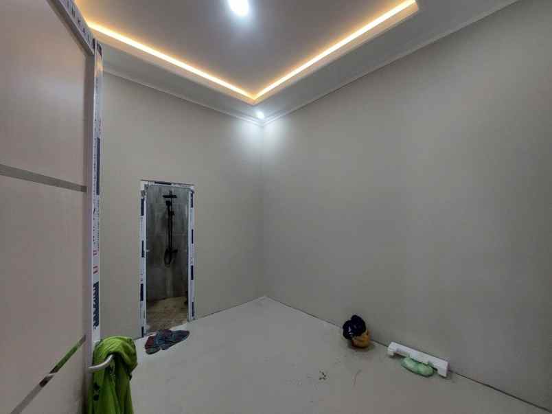 jual cepat rumah baru mewah lux di manahan solokota