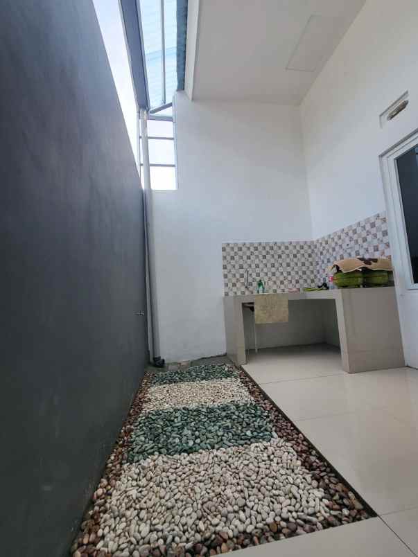 jual rumah baru full furnished ungaran semarang