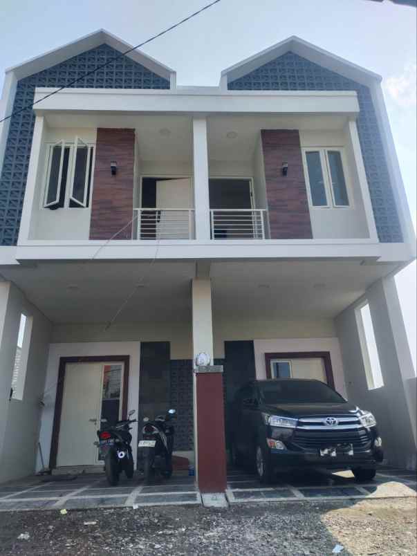 jual rumah baru gres 2 lantai daerah gunung anyar