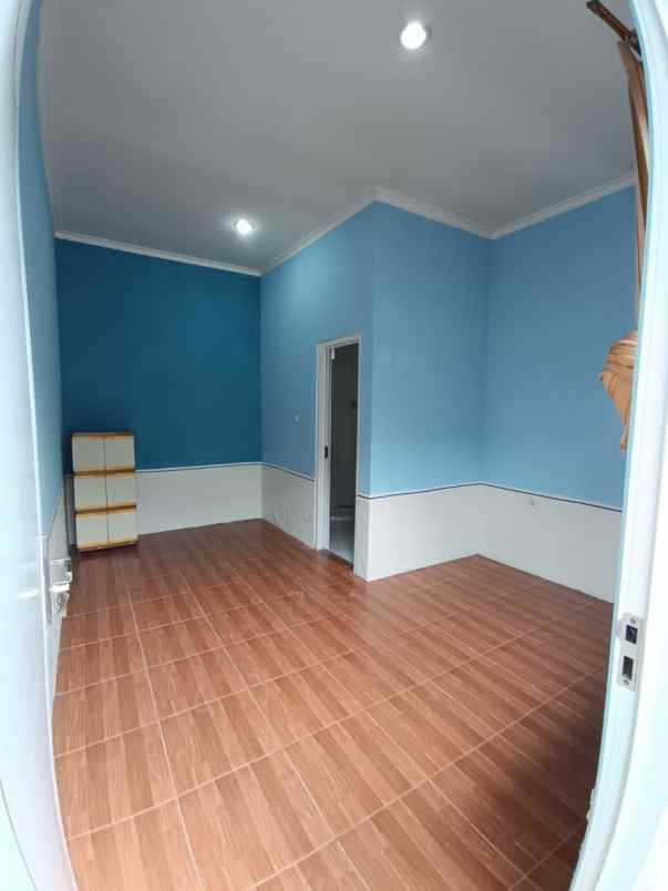 jual rumah dibawah harga pasar halaman luas