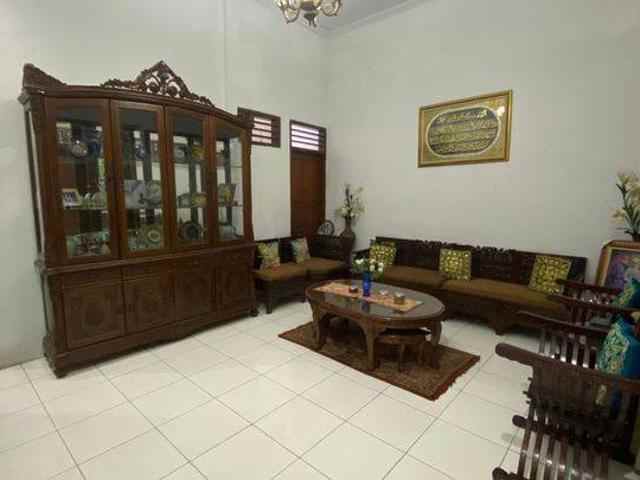 jual rumah hunian di komplek kreo larangan