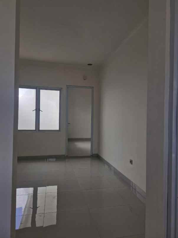 jual rumah kota wisata