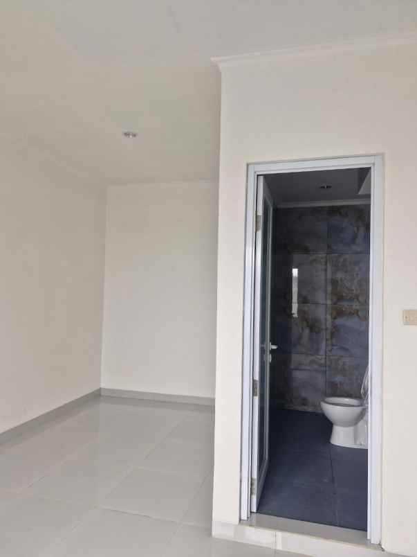 jual rumah kota wisata