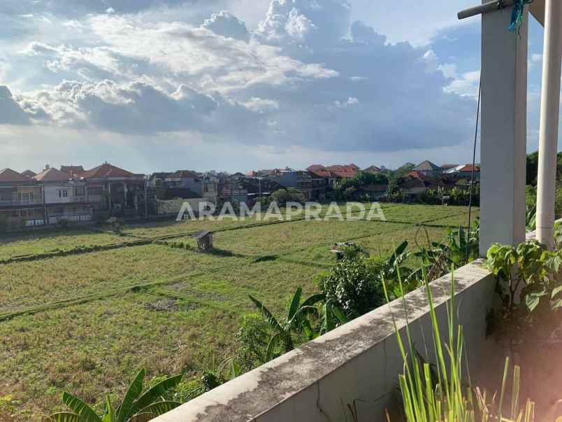 jual rumah modern 2 lantai ada rooftop pedungan densel