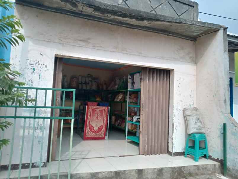 jual rumah toko pinggir jalan raya di karawang barat