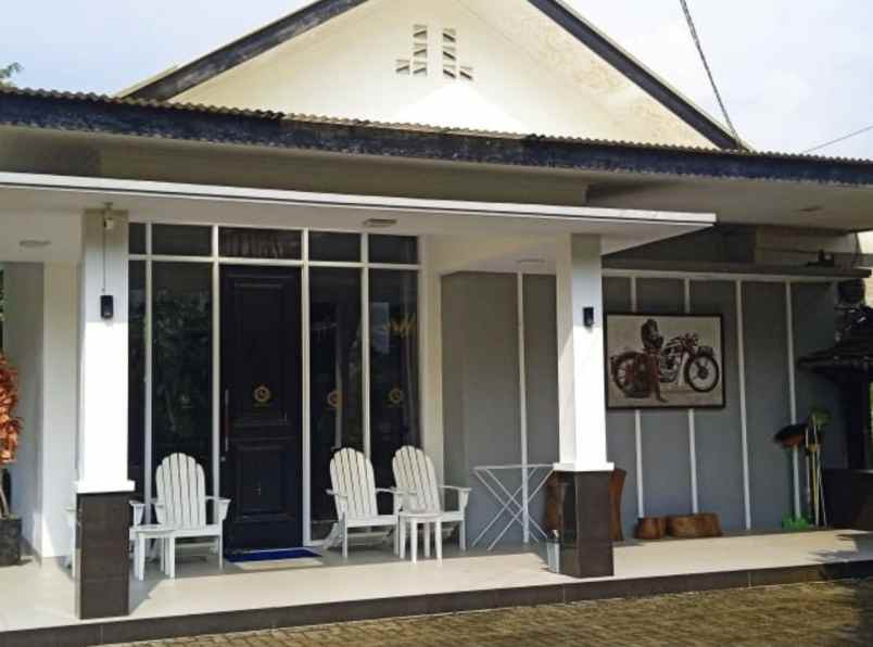 jual villa bagus dan sejuk di daerah desa ciadeg bogor