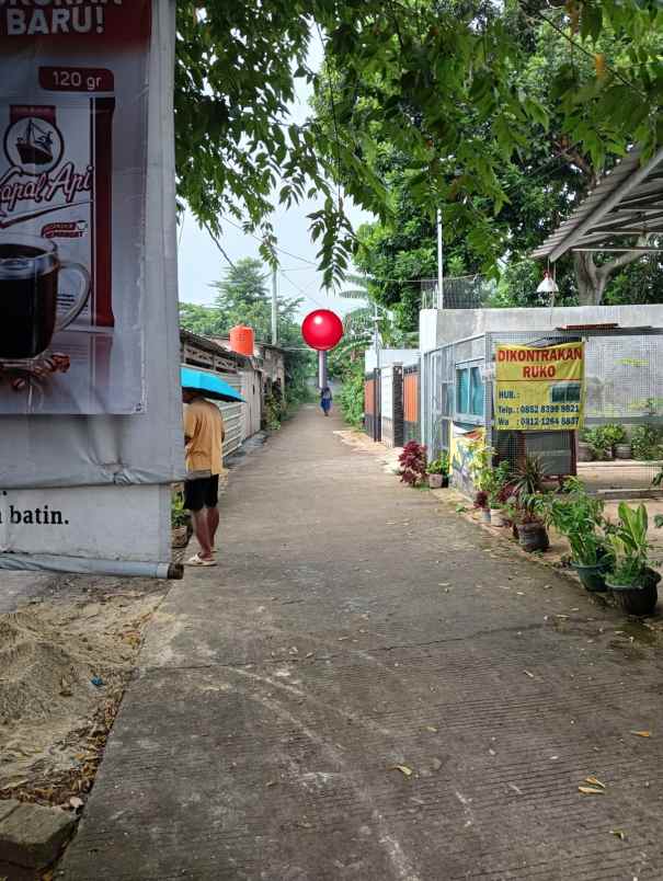 kavling disebelah toko daging nusantara gdc