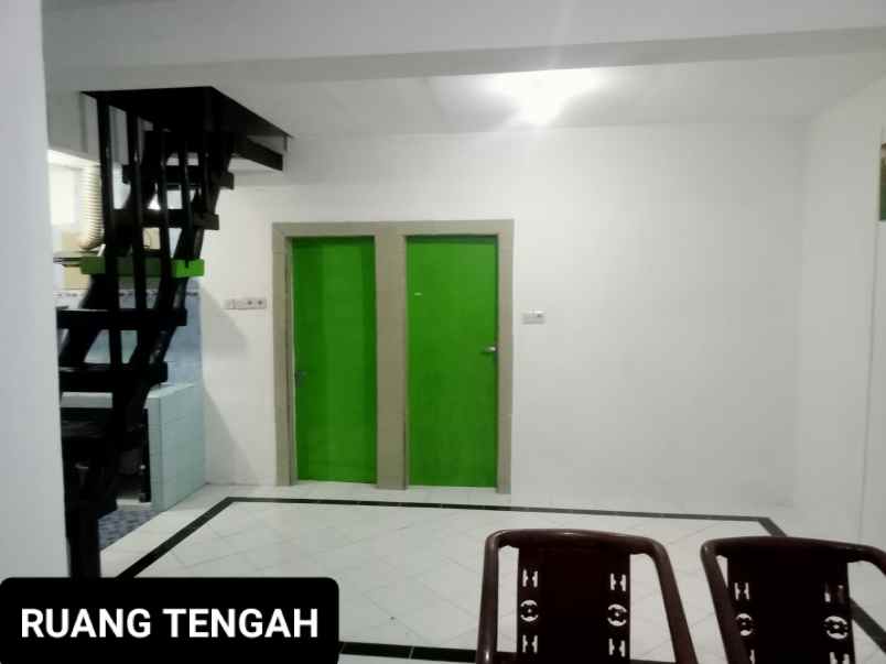 murah banget dijual rumah di gunung anyar upn 3kt