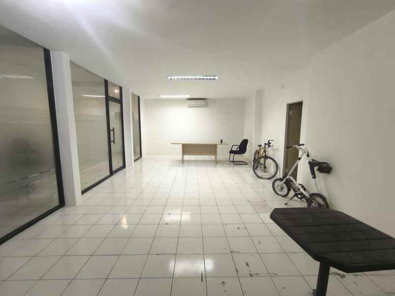 ruang kantor disewakan di menteng dalam